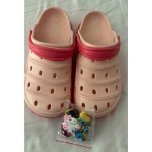 Pink girls size croc alternative